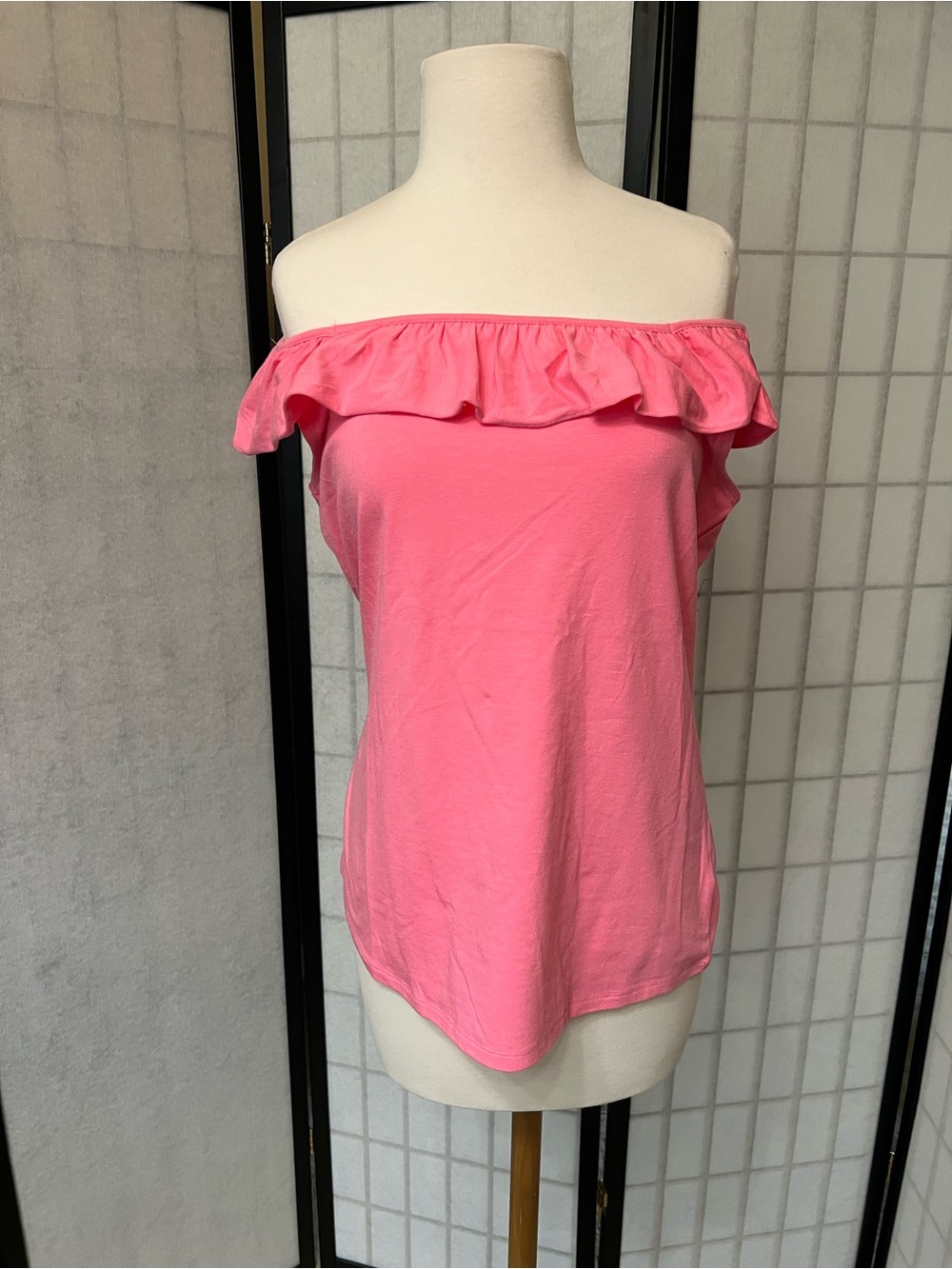 Talbots Coral Ruffle Tank - Picture 2 of 7